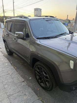 JEEP RENEGADE 1.8 16V FLEX LIMITED 4P AUTOMÁTICO